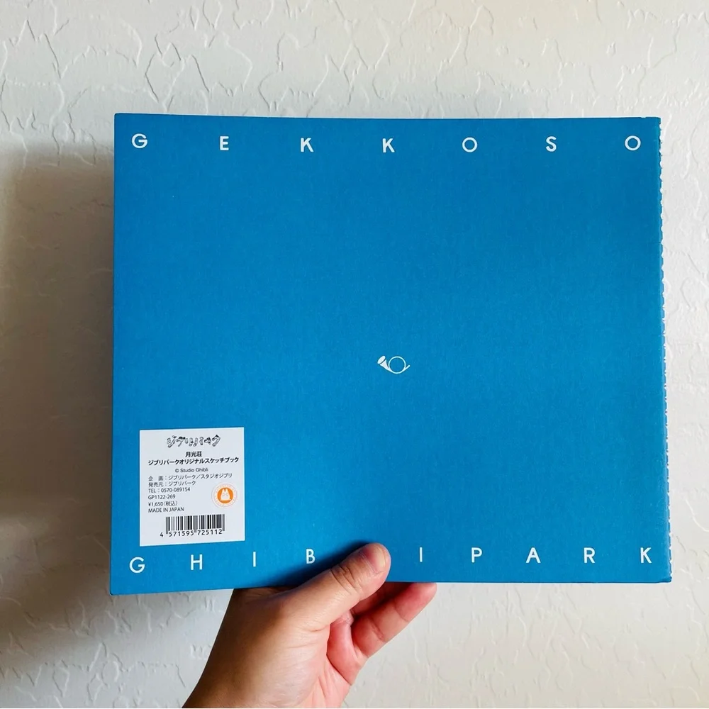 🌹 NWOT - Exclusive Studio Ghibli Park Blue Sketchbook